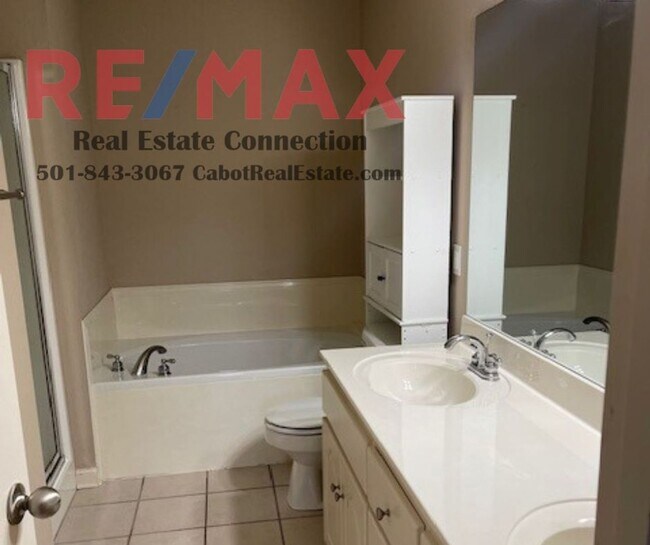 Building Photo - Sorry No Smoking and No Pets Permitted