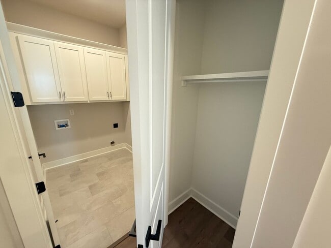 Building Photo - 4BR/3.5BA Home For Rent