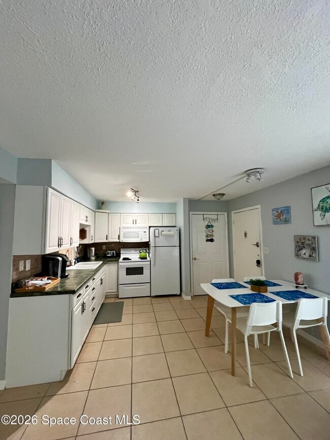 Building Photo - 199 Wakulla Ln