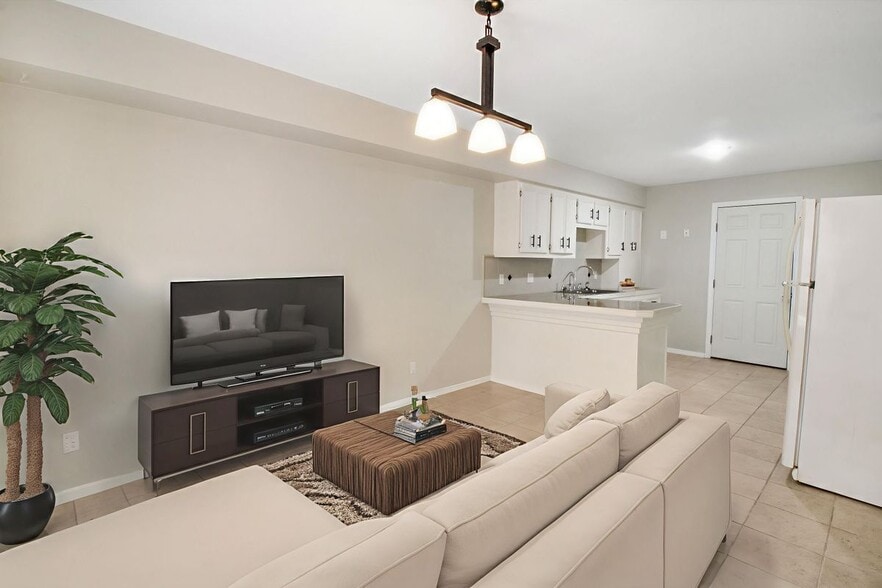 Building Photo - 3113 S Casa Linda St