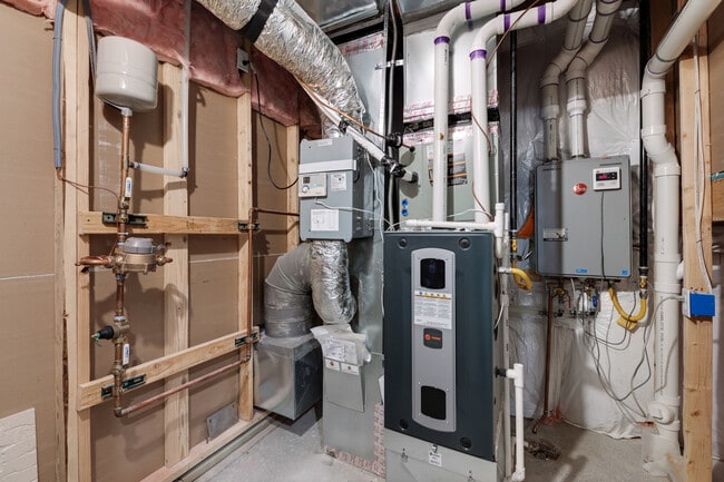 Building Photo - 9436 Wolf Valley Dr.