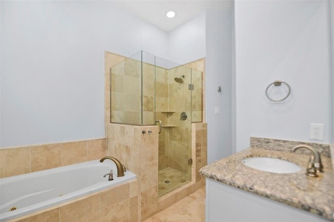Building Photo - 5954 Kansas St