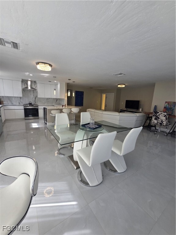 Building Photo - 280 Lanchester Ct