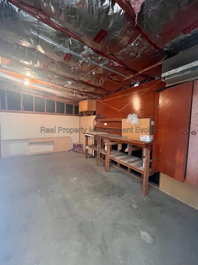 Building Photo - 12076 N Pebble Beach Dr