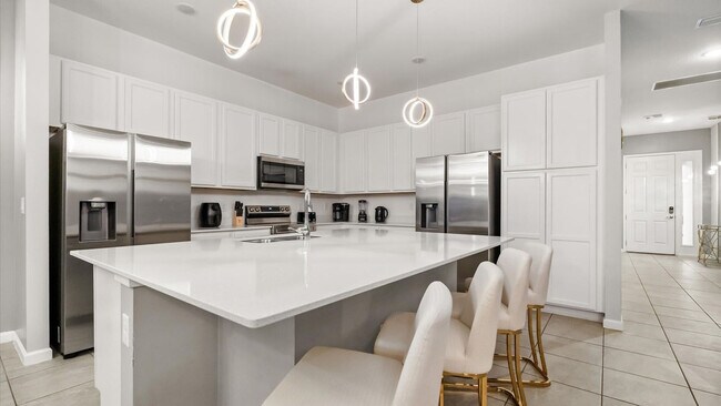 Building Photo - 307 Marcello Blvd