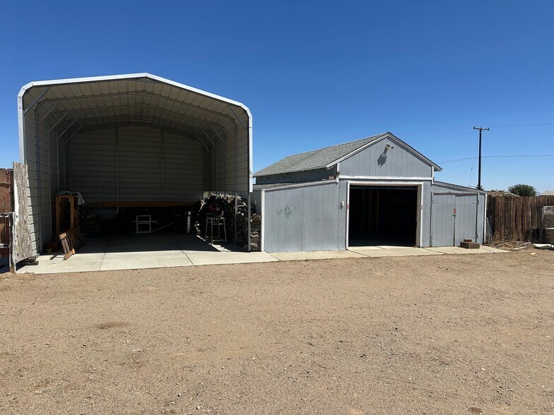 Building Photo - 10690 Goss Rd
