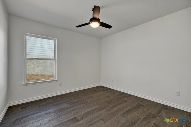 Building Photo - 2549 Grandview Forest