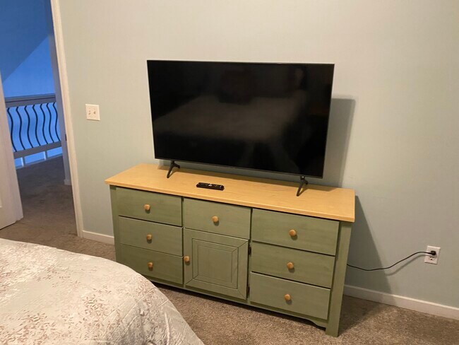 Building Photo - 217 Brendalwood Blvd