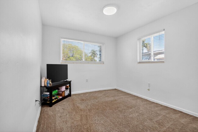 Building Photo - Stunning home for rent!