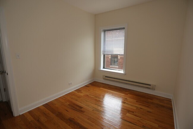 Building Photo - 3834.5 N Fremont St