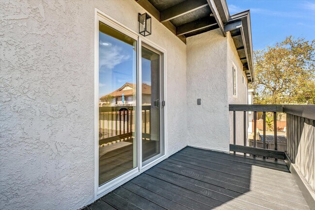 Building Photo - 18652 Libra Cir