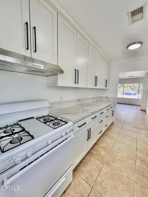 Building Photo - 1554 E Woodbury Rd