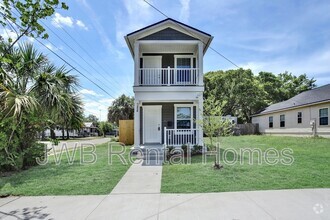 Building Photo - 1256 Pippin St