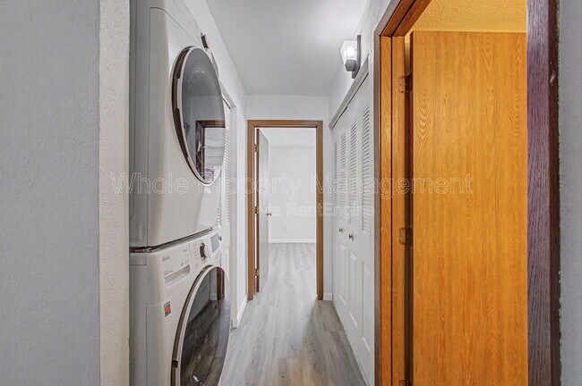 Building Photo - 2750 W 86th Ave