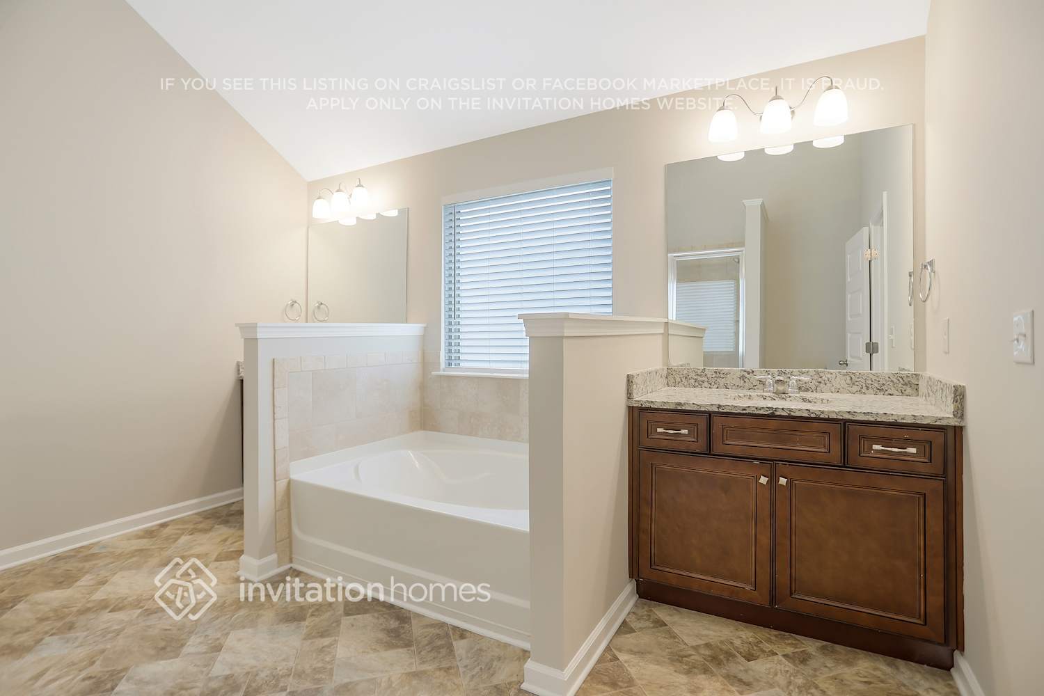 Building Photo - 2718 Trebek Ct