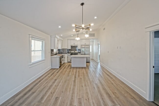 Building Photo - Remodeled, Bright & Charming Single-Story Home on Oversized Lot w/ Huge Back Yard, Front Yard w/ ...