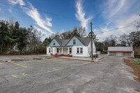 Building Photo - 55 Main St