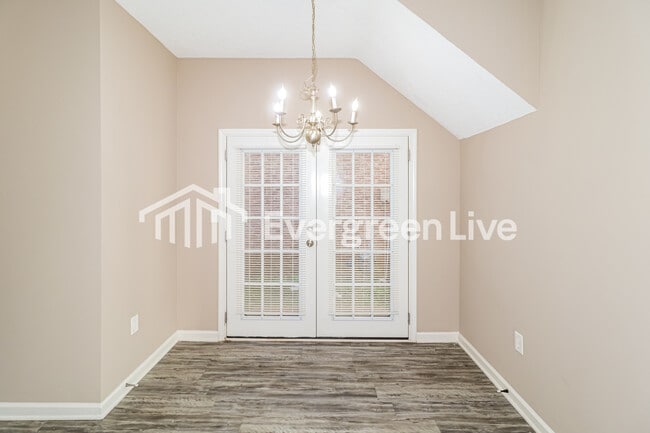 Building Photo - 10178 Sorrento Pl