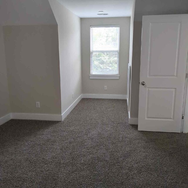 Building Photo - 3536 Steffisburg Dr