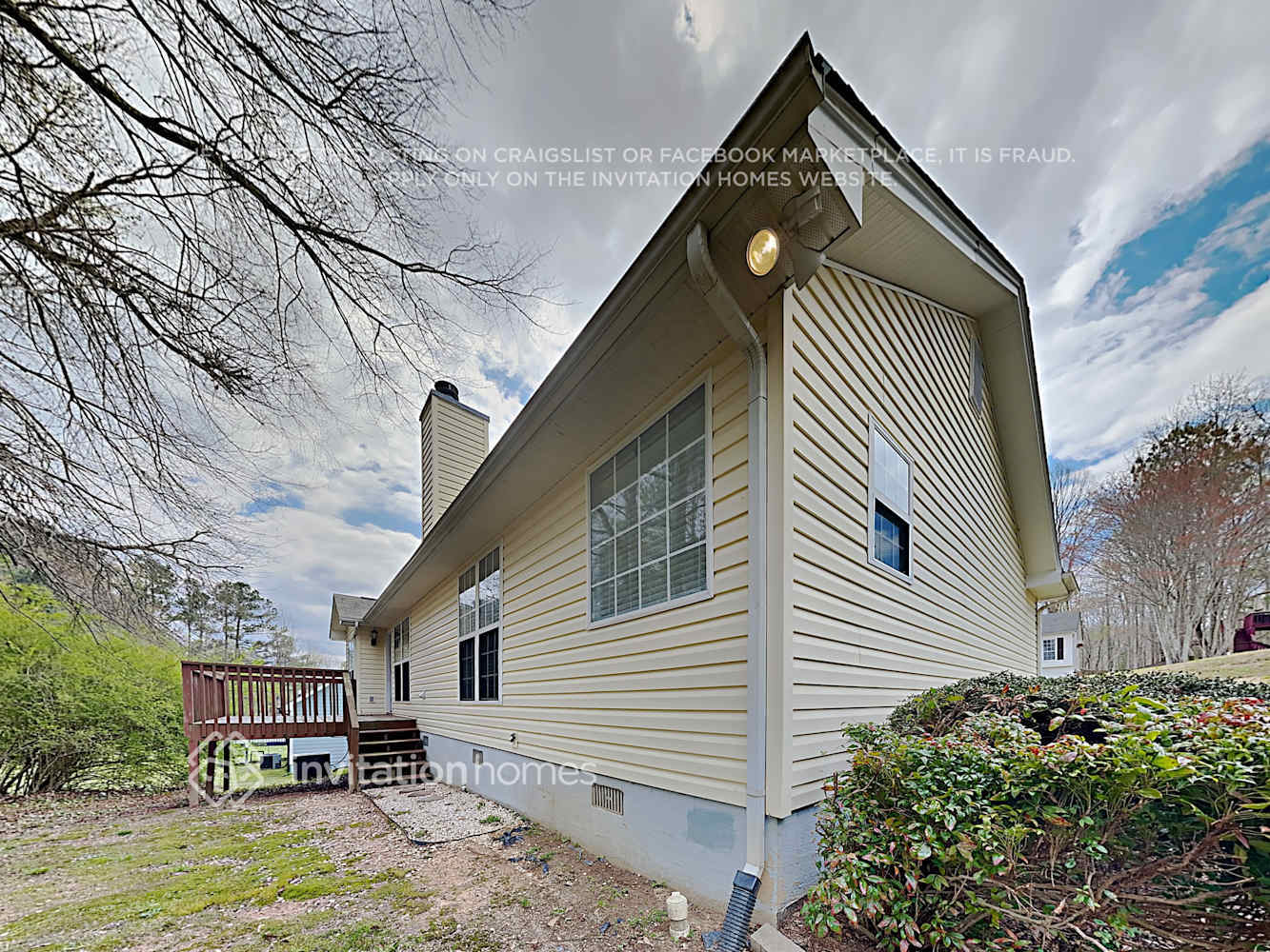 Building Photo - 3933 Edgebrook Dr