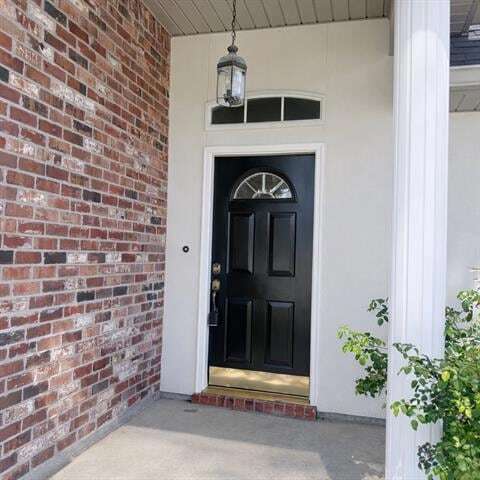 Building Photo - 926 Armand St