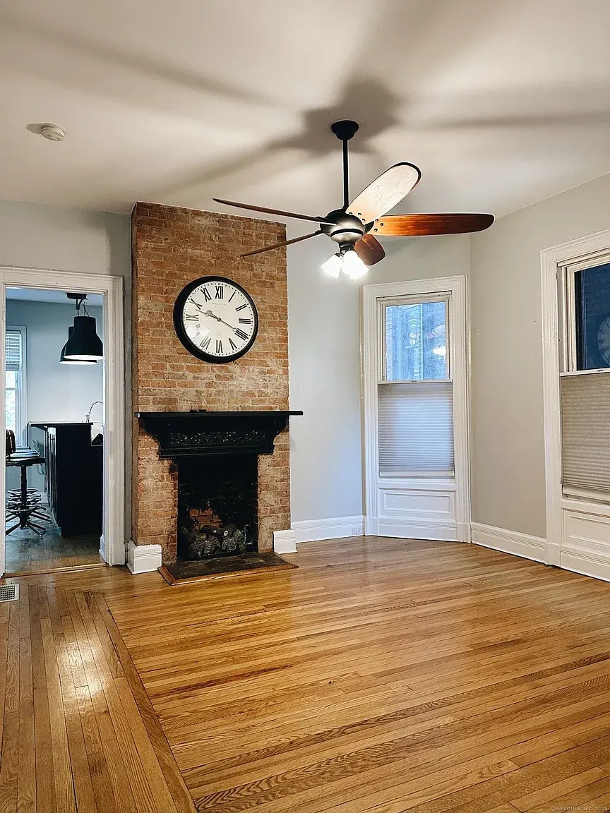 Living room - 99 Olive St