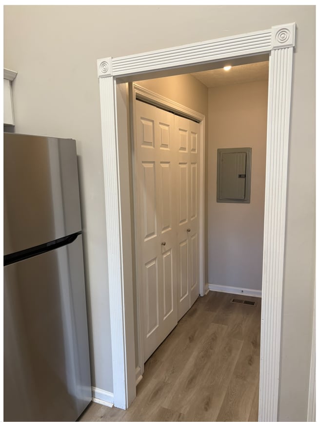 Building Photo - 6428 Paddington Way