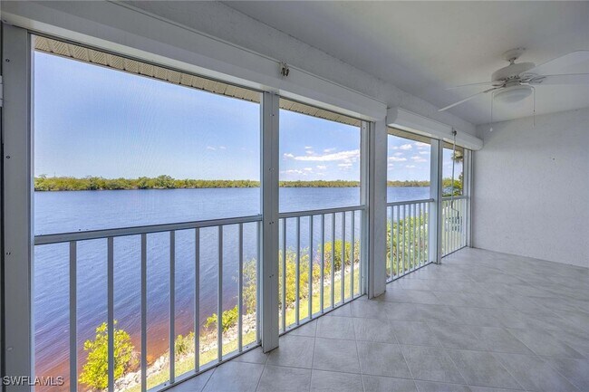 Building Photo - 1015 Mainsail Dr