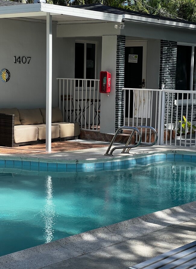 Building Photo - 1407 S 20th Ave