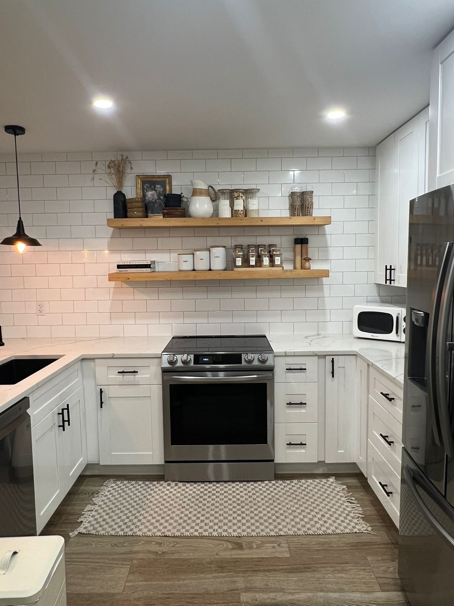 Building Photo - 50 Emerald Woods Dr