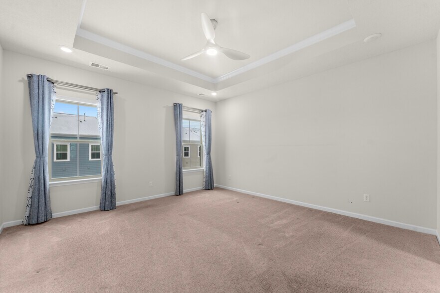 Building Photo - 2008 Hemlock Ln