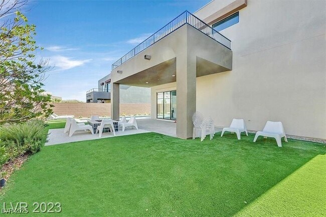 Building Photo - 10312 Jade Point Dr