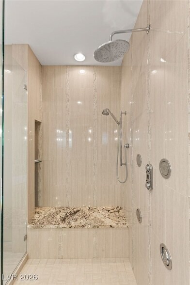 Building Photo - 98 Sun Glow Ln