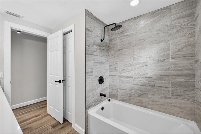 Building Photo - 4001 Topsail Trail