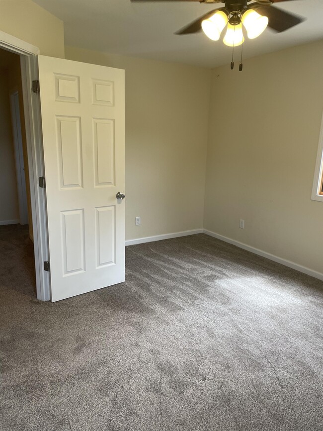 Building Photo - 11387 John F Kennedy Rd