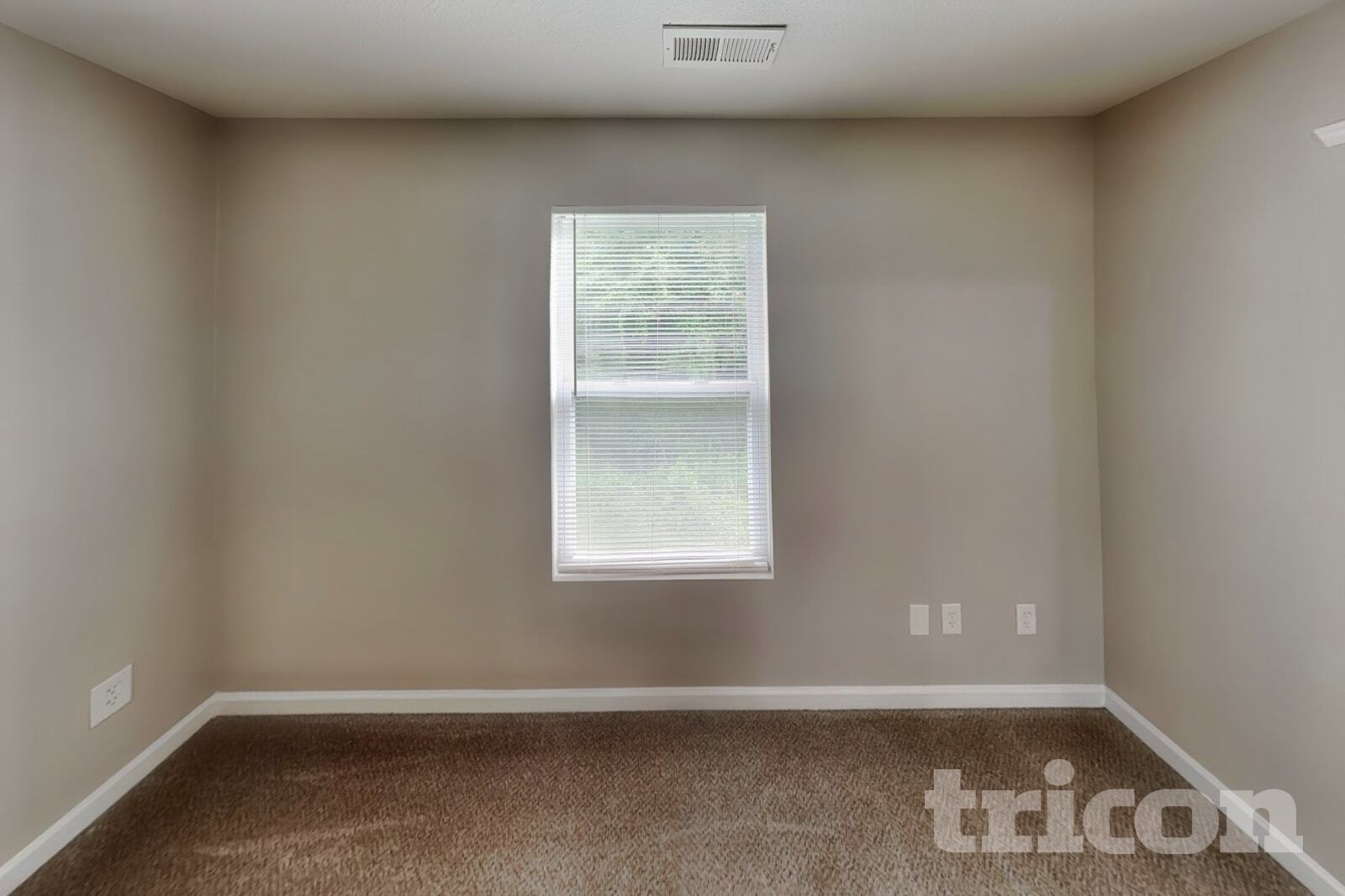 Building Photo - 1362 Cadre Cir