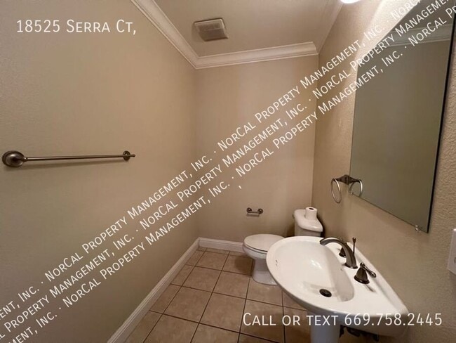Building Photo - 18525 Serra Ct