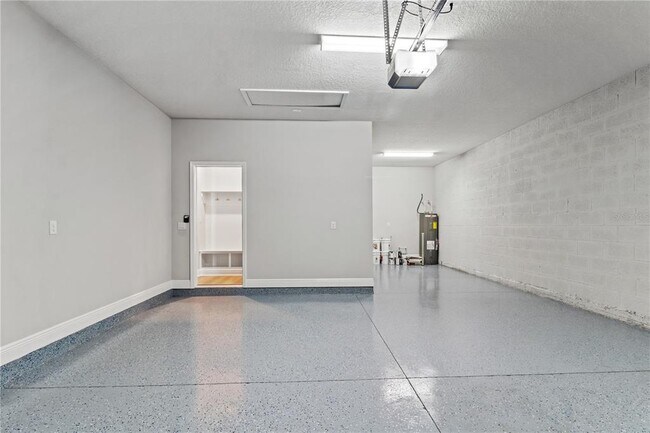 Building Photo - 11791 Richmond Trl
