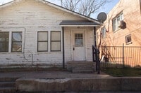 Building Photo - 617 W Highland St