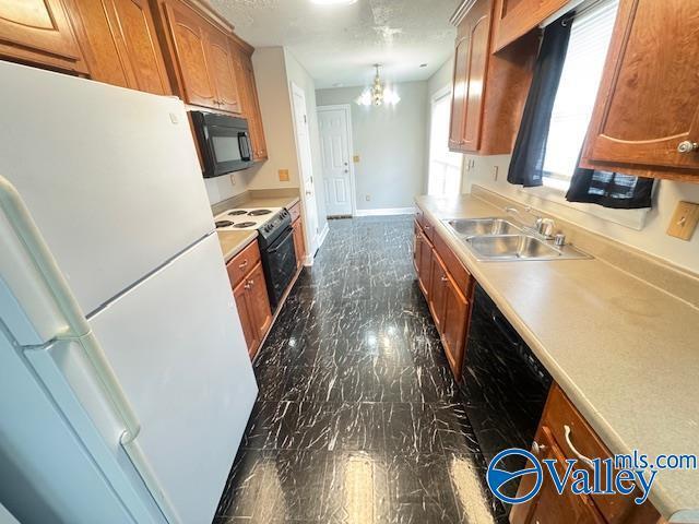 Building Photo - 302 Earnhardt Dr