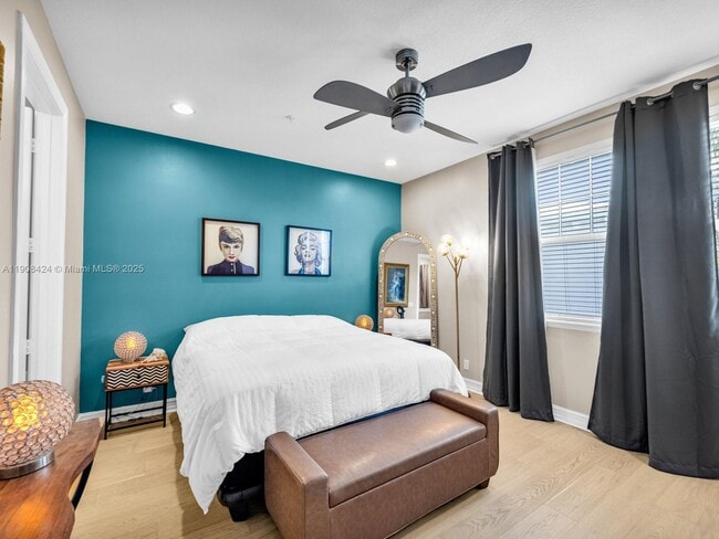 Building Photo - 2249 NE 9th Ave