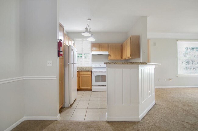 Building Photo - Calypso Cay Resort-Style Living  | Spacious 2-Bedroom Condo