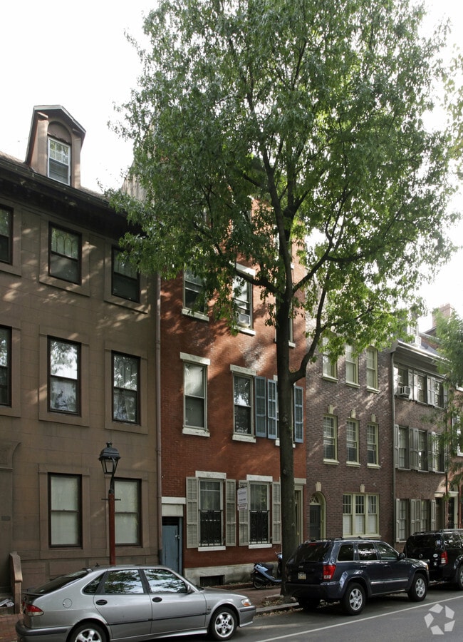 Building Photo - 325 Pine