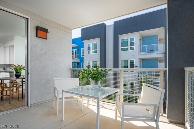 Building Photo - 11055 S Las Vegas Blvd