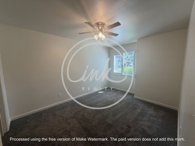 Building Photo - Beautiful 2 Bedroom Home Close to Downtown Gardnerville