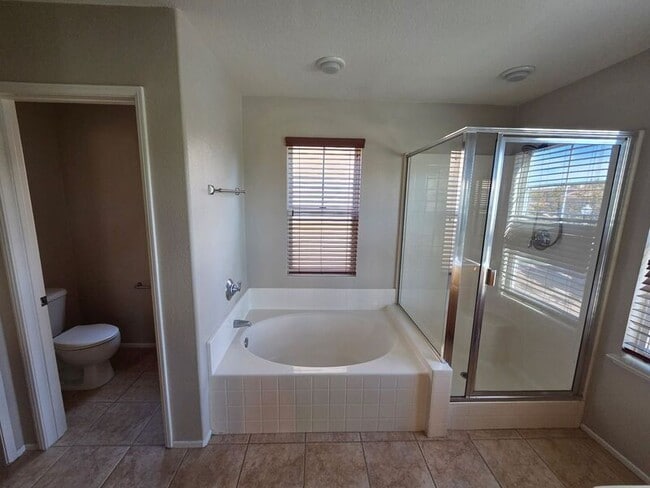 Building Photo - 28958 Newport Rd