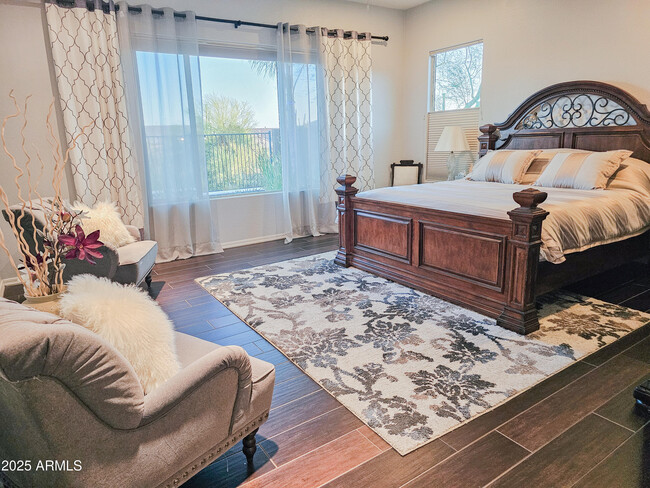 Building Photo - 5947 E Sienna Bouquet Pl
