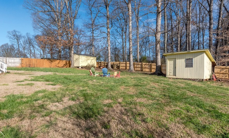 Building Photo - 5400 Beam Lake Dr