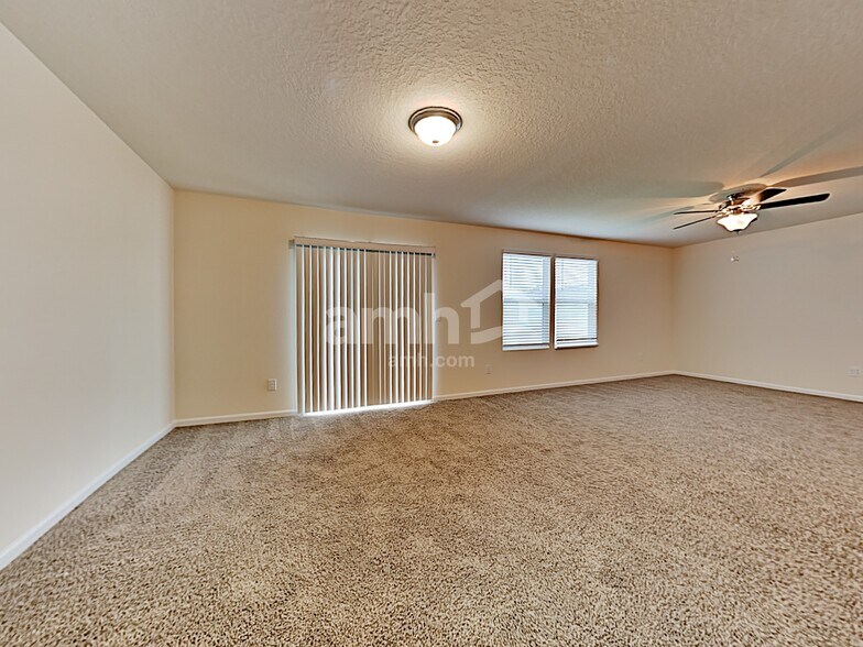 Building Photo - 3462 Lynn Ct