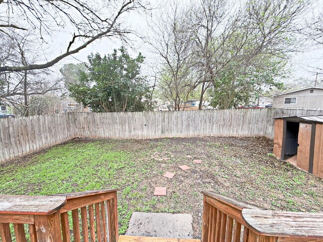 Building Photo - 817 Zachry Dr